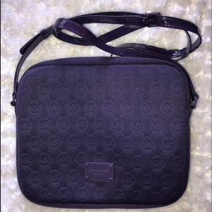 Michael Kors crossbody Ipad bag